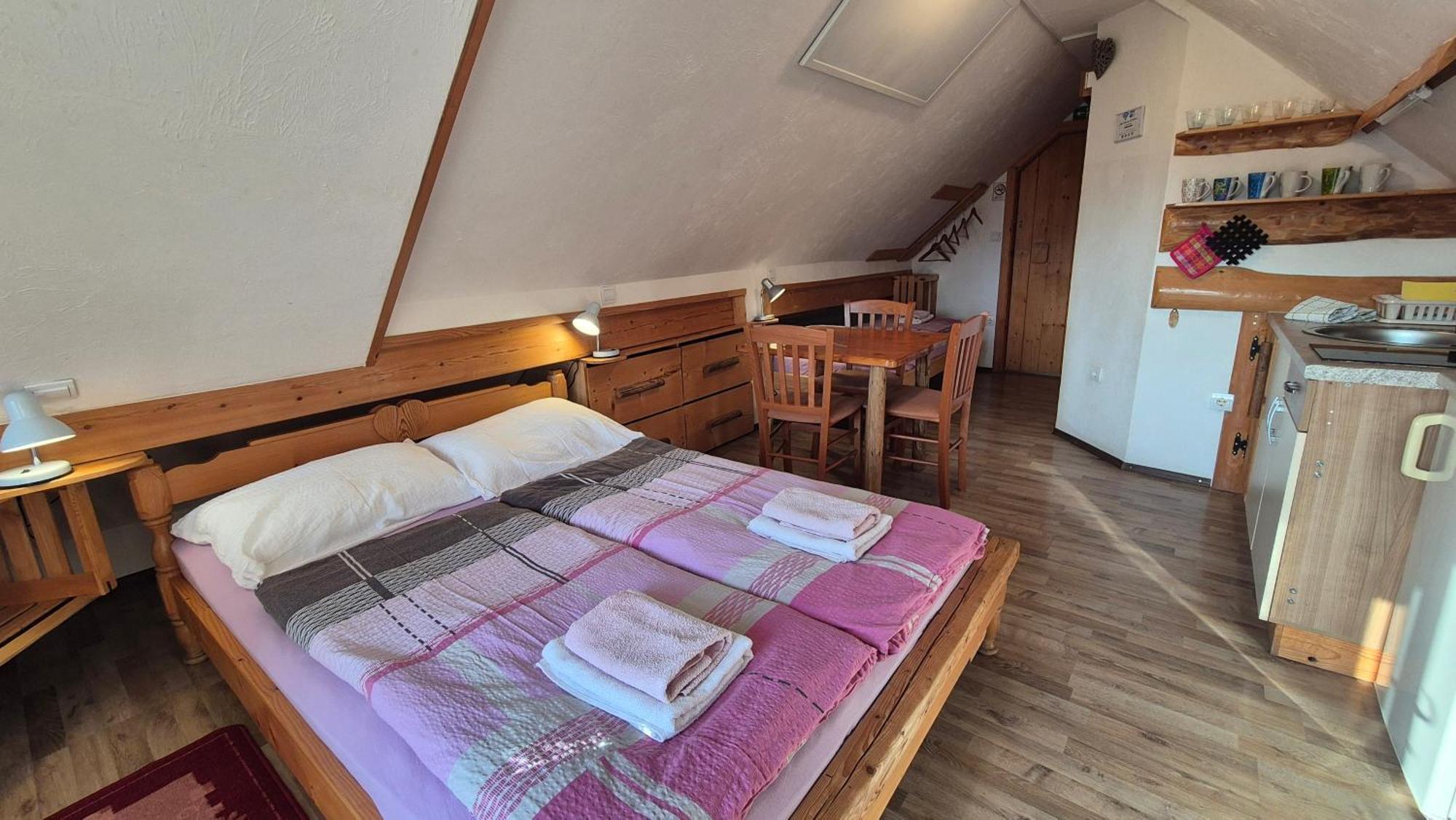 Apartments Cebelica ボーヒニ エクステリア 写真