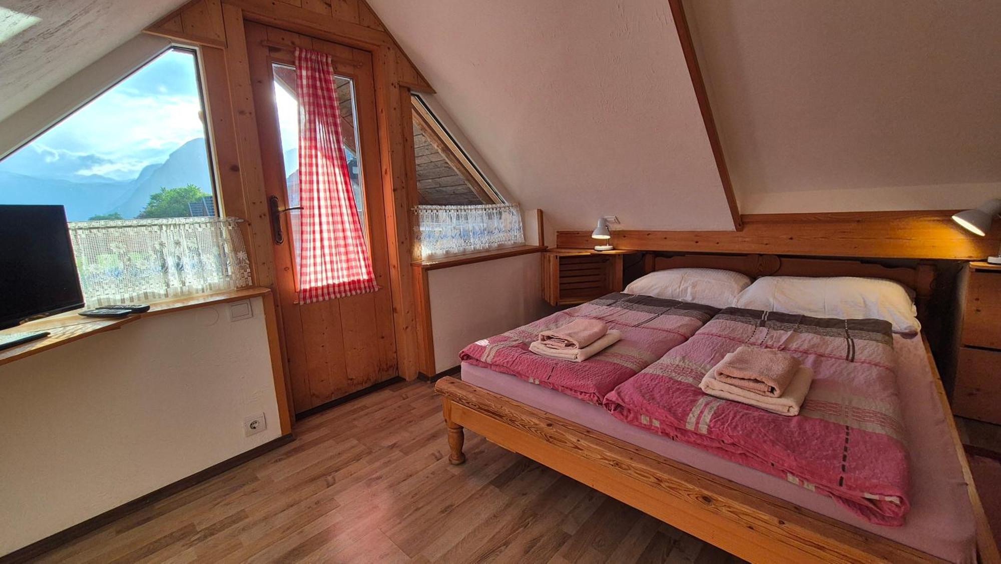 Apartments Cebelica ボーヒニ エクステリア 写真