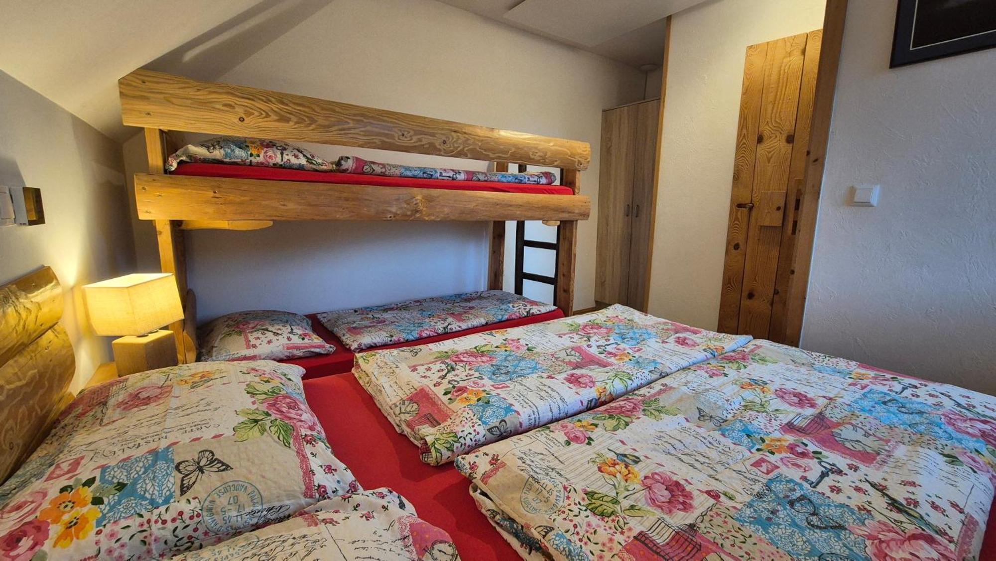Apartments Cebelica ボーヒニ エクステリア 写真